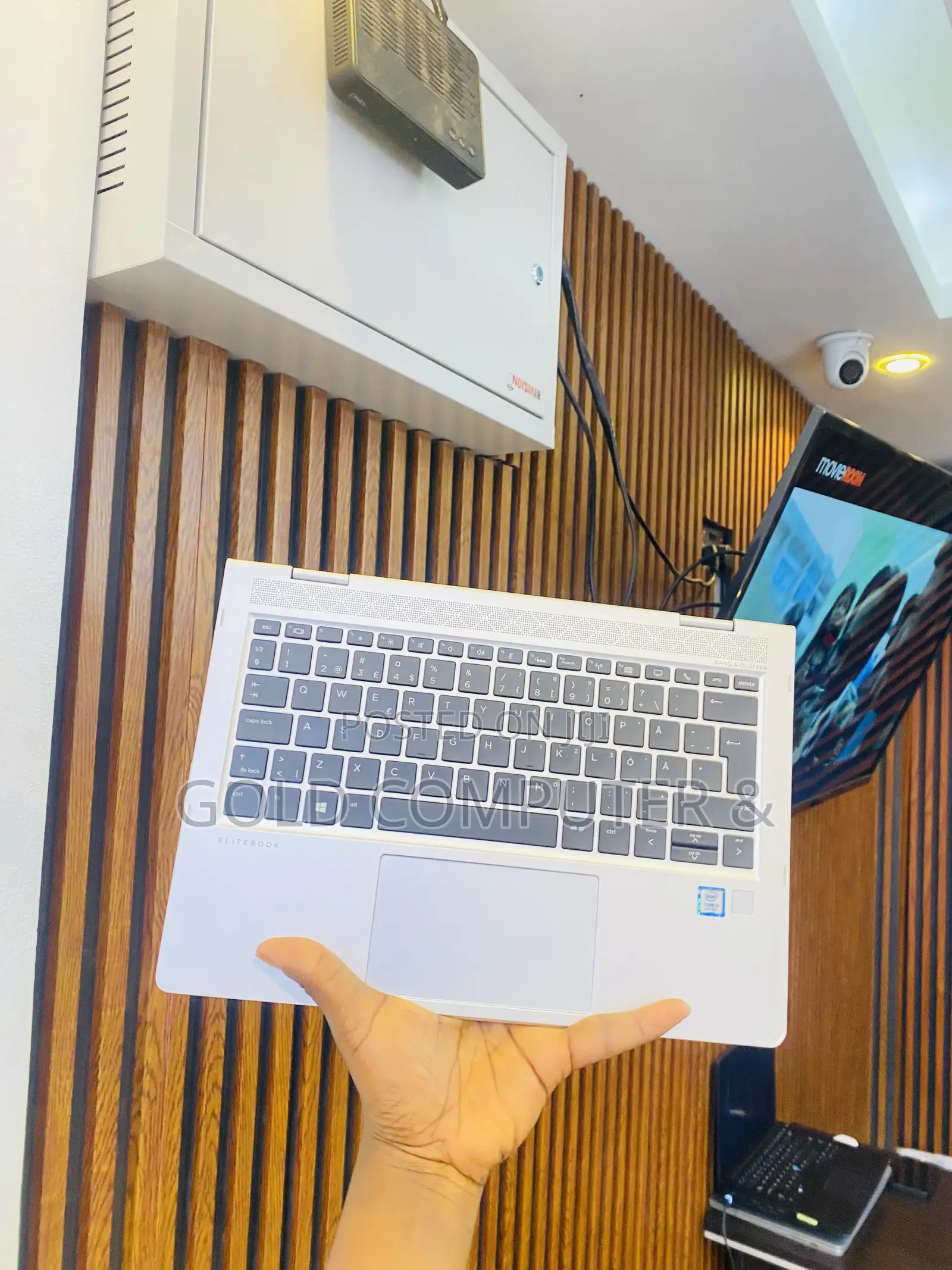 Laptop HP EliteBook x360 830 G6 8GB Intel Core i5 SSD 256GB