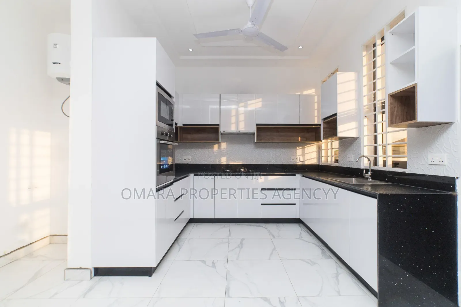 3bdrm Apartment in East Legon, Police Station for rent