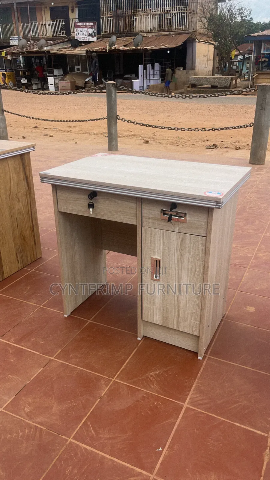 Office Desk