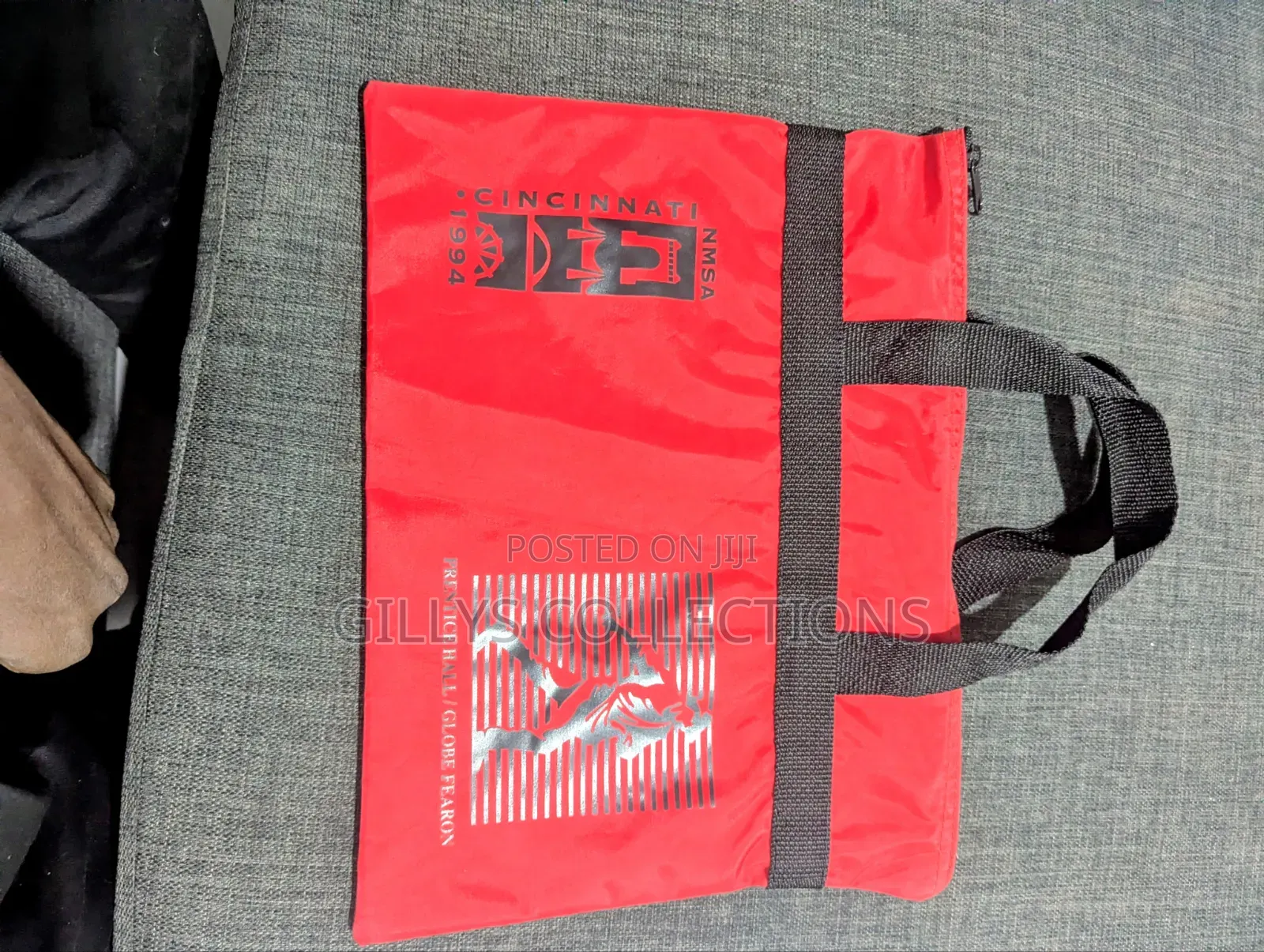 14 Inch Red, Vintage Zippered Laptop Sleeve Cover Bag