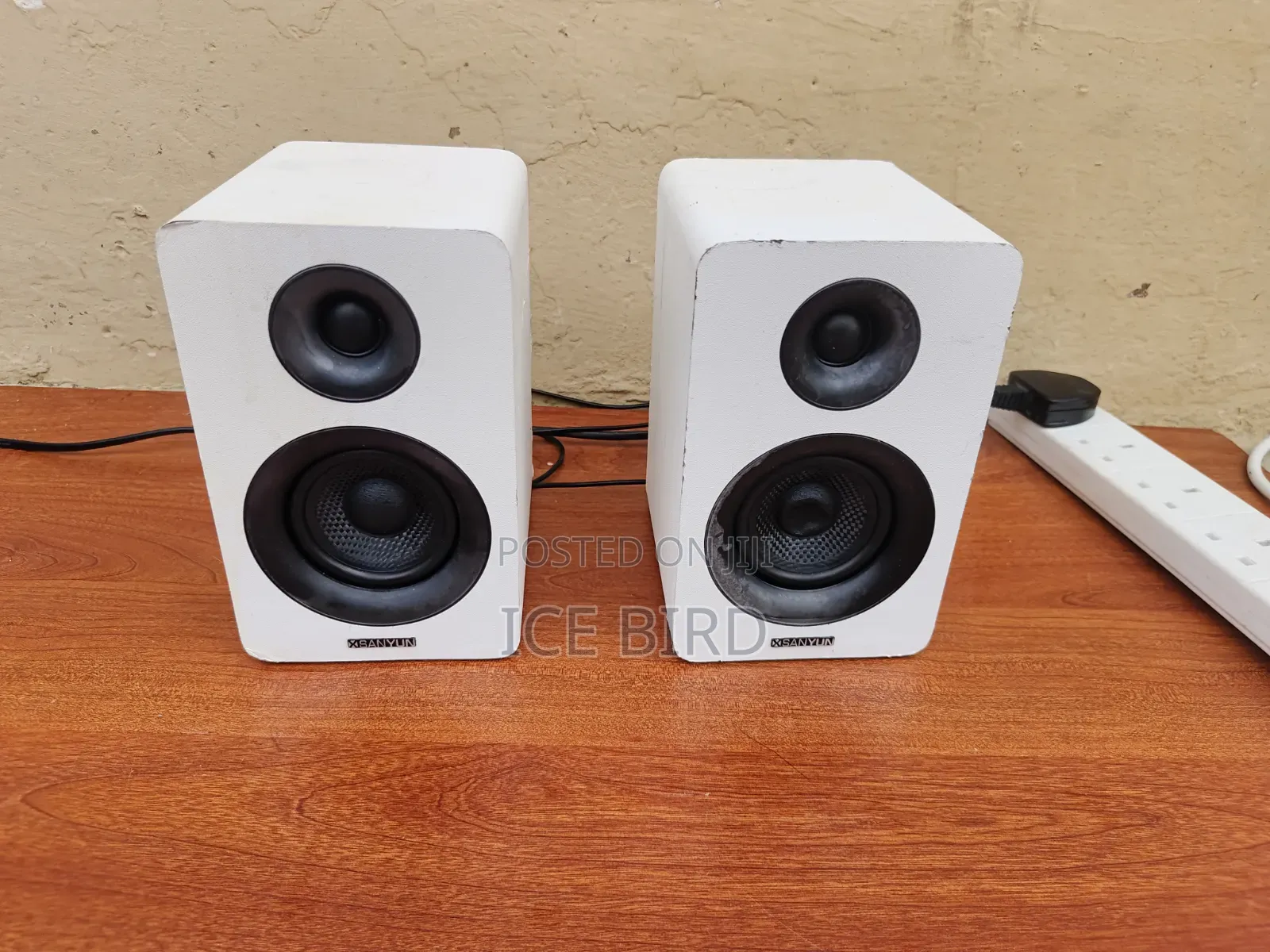 Mini Studio Monitor Sanyun Sw-208