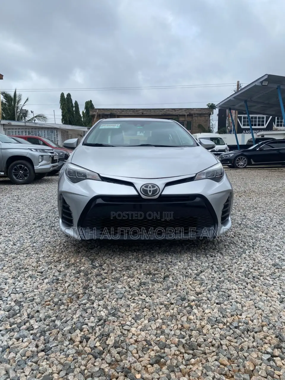 Toyota Corolla SE (1.8L 4cyl 2A) 2019 Silver
