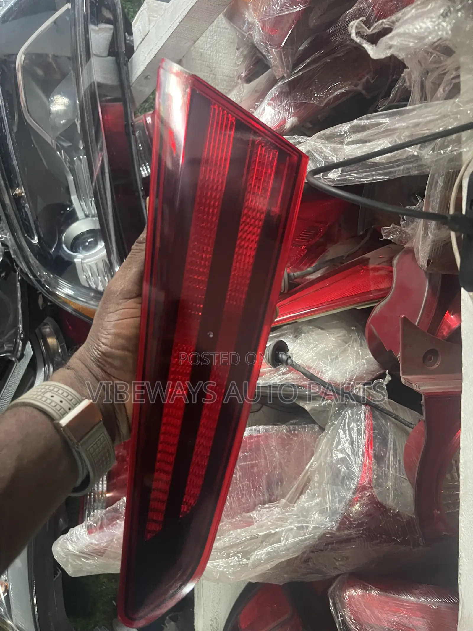 Hyundai Elentra 2019-2020-2021 Boot Light Original