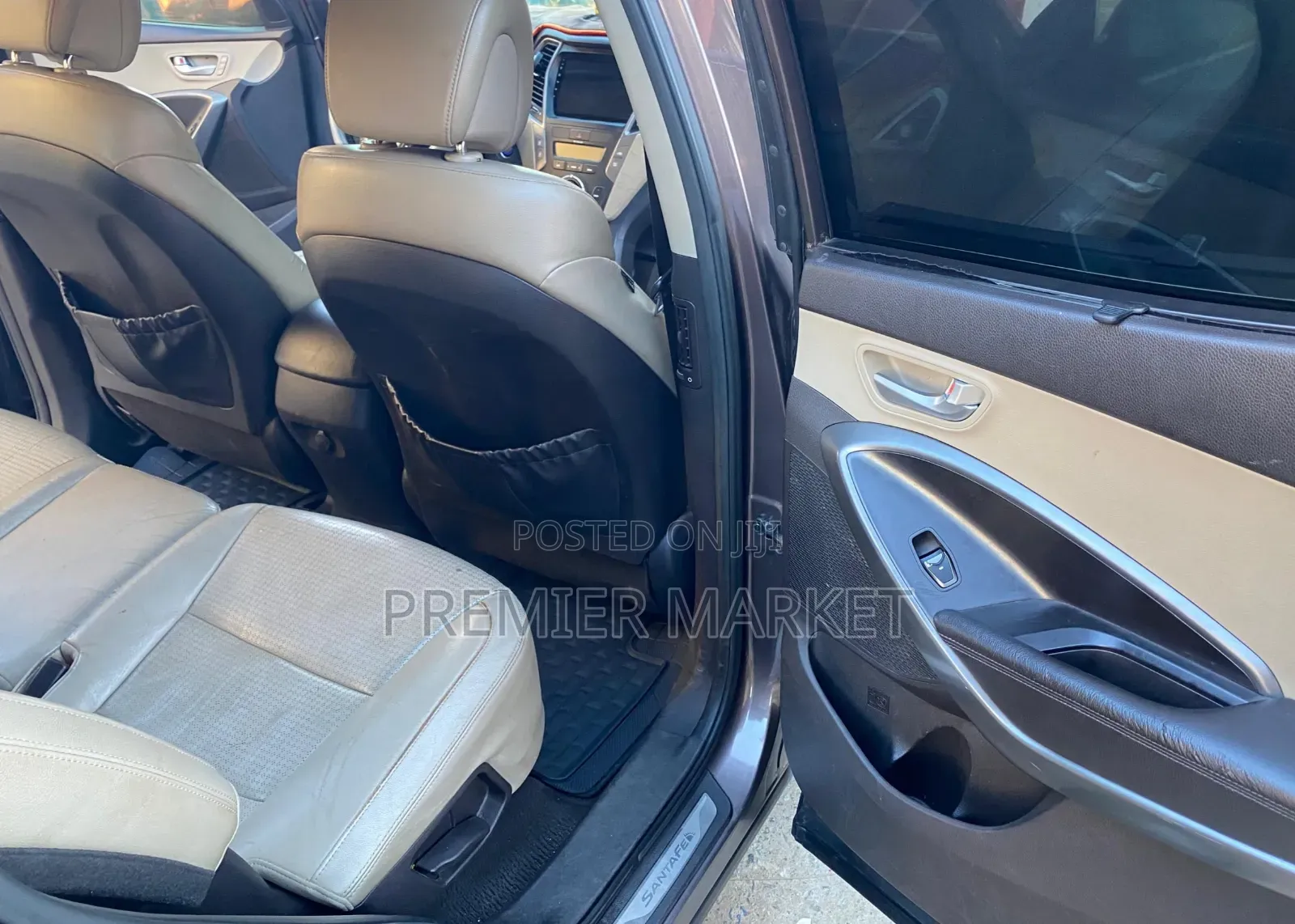 Hyundai Santa Fe Limited 4dr SUV (3.3L 6cyl 6A) 2014 Gray