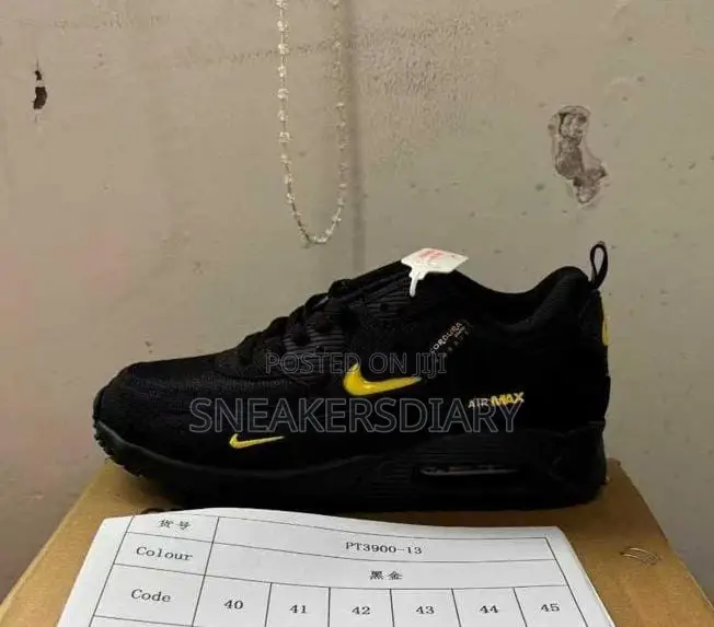Air Max 90 Surplus