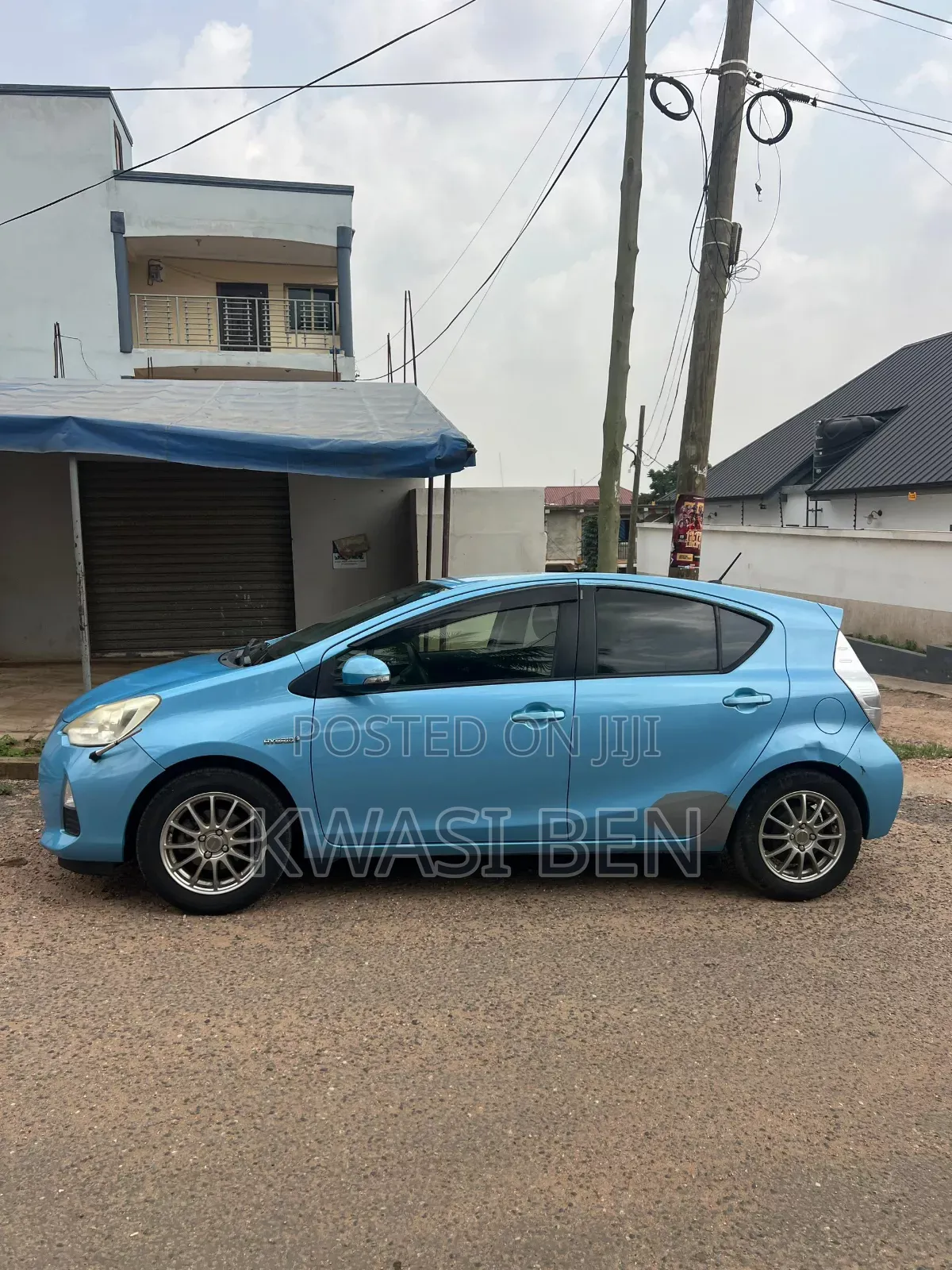 Toyota Aqua 2013 Blue