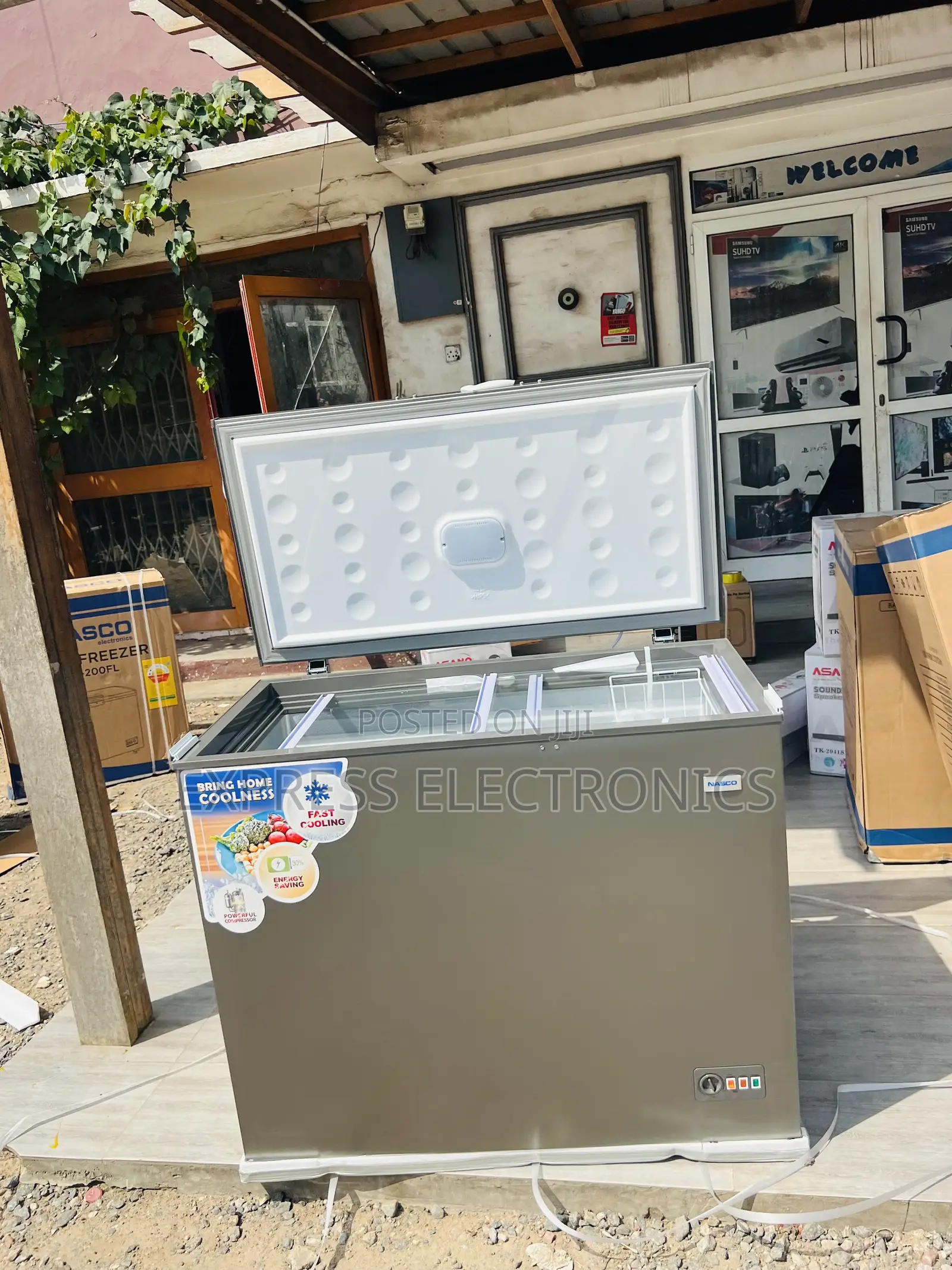 Long Lasting Effects Chest Freezer Single Door Nasco 400L