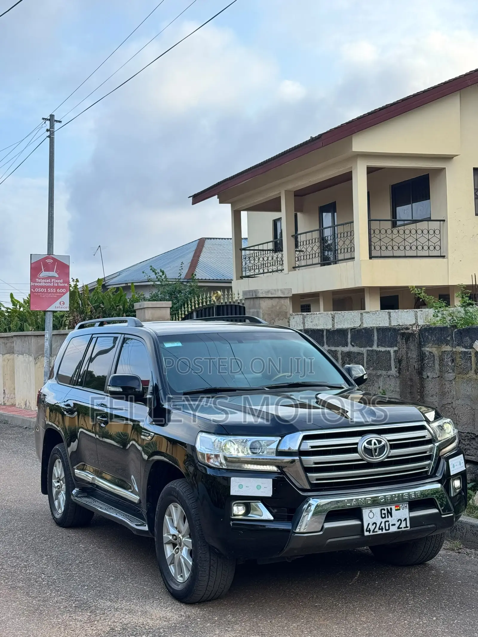 Toyota Land Cruiser 4.6 V8 GXR 2020 Black