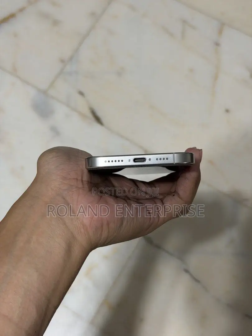 New Apple iPhone 16 Pro Max 512 GB White