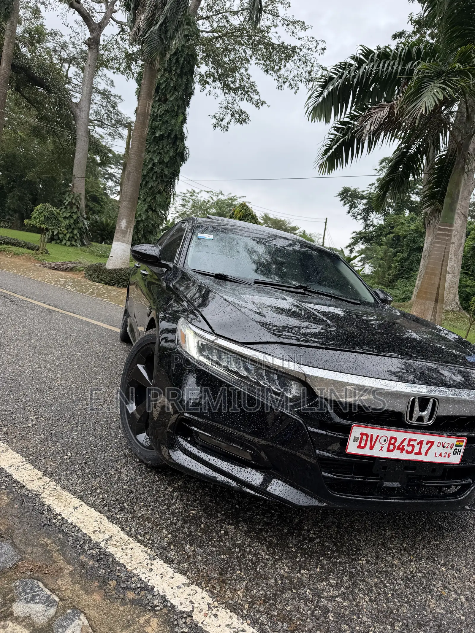 Honda Accord Touring 2.0T 2018 Black