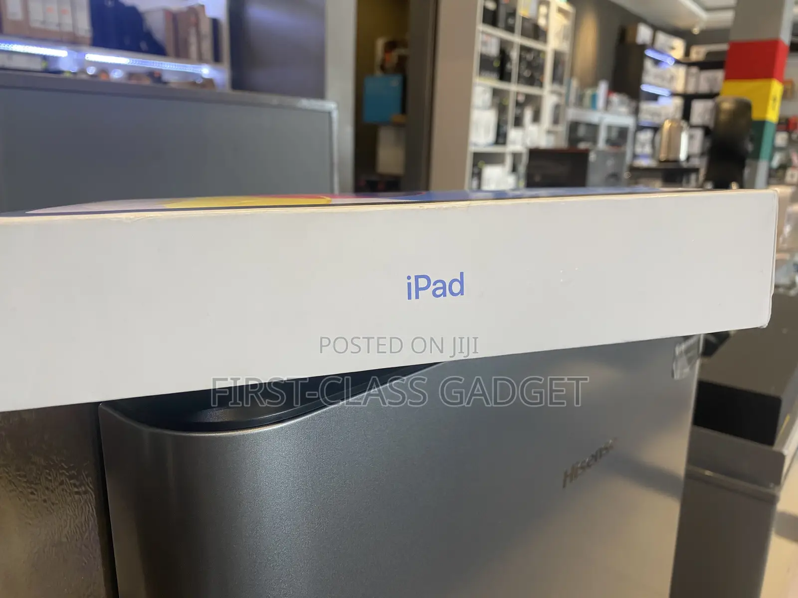 New Apple iPad (2025) 128 GB Blue