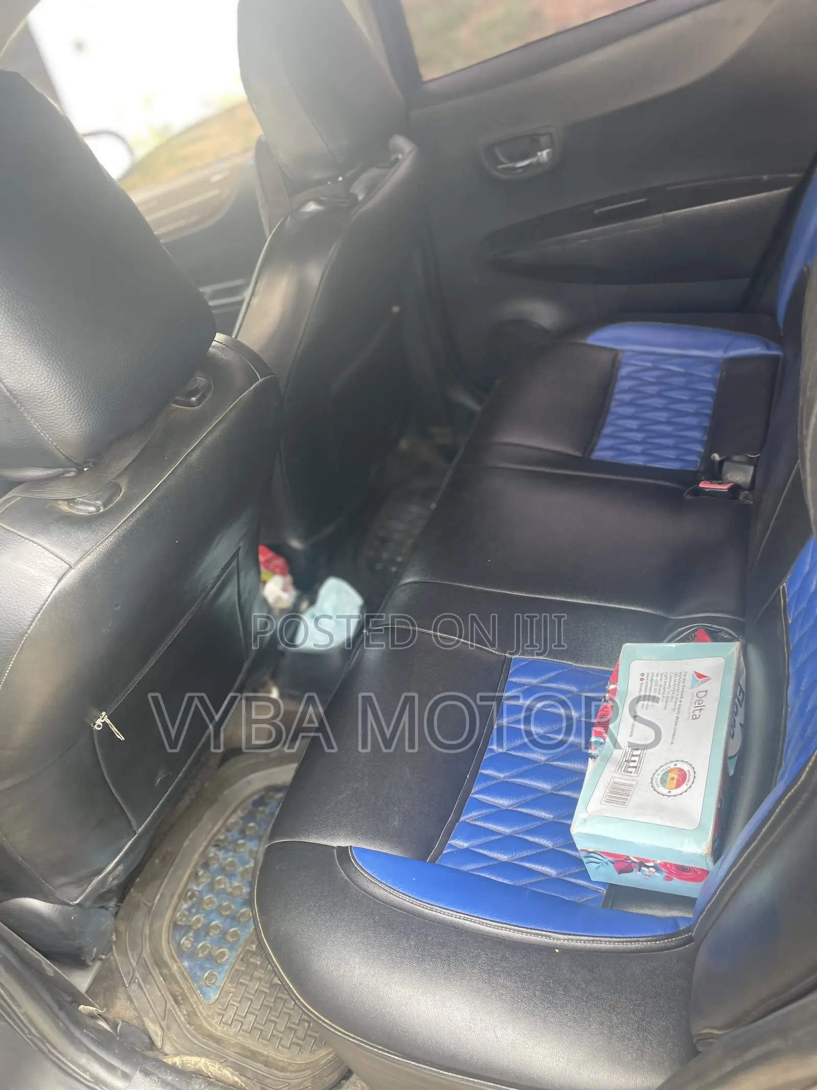 Toyota Vitz 2012 Black