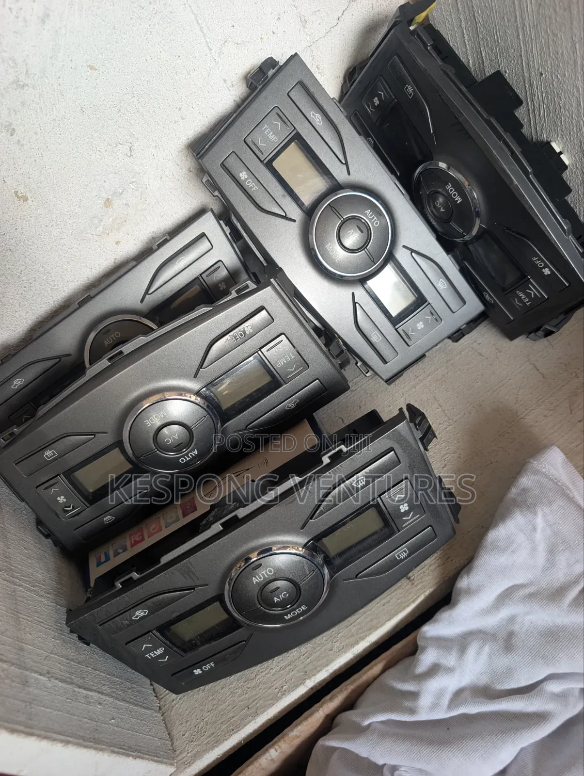 Toyota Corolla/Axio AC Switch