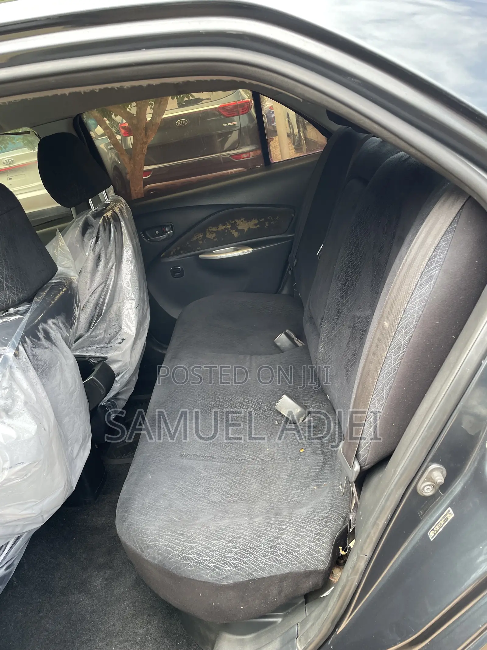 Toyota Yaris 2010 Gray