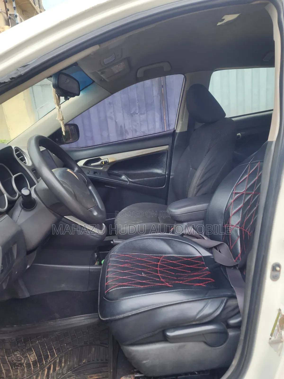 Pontiac Vibe 1.8L 2009 White