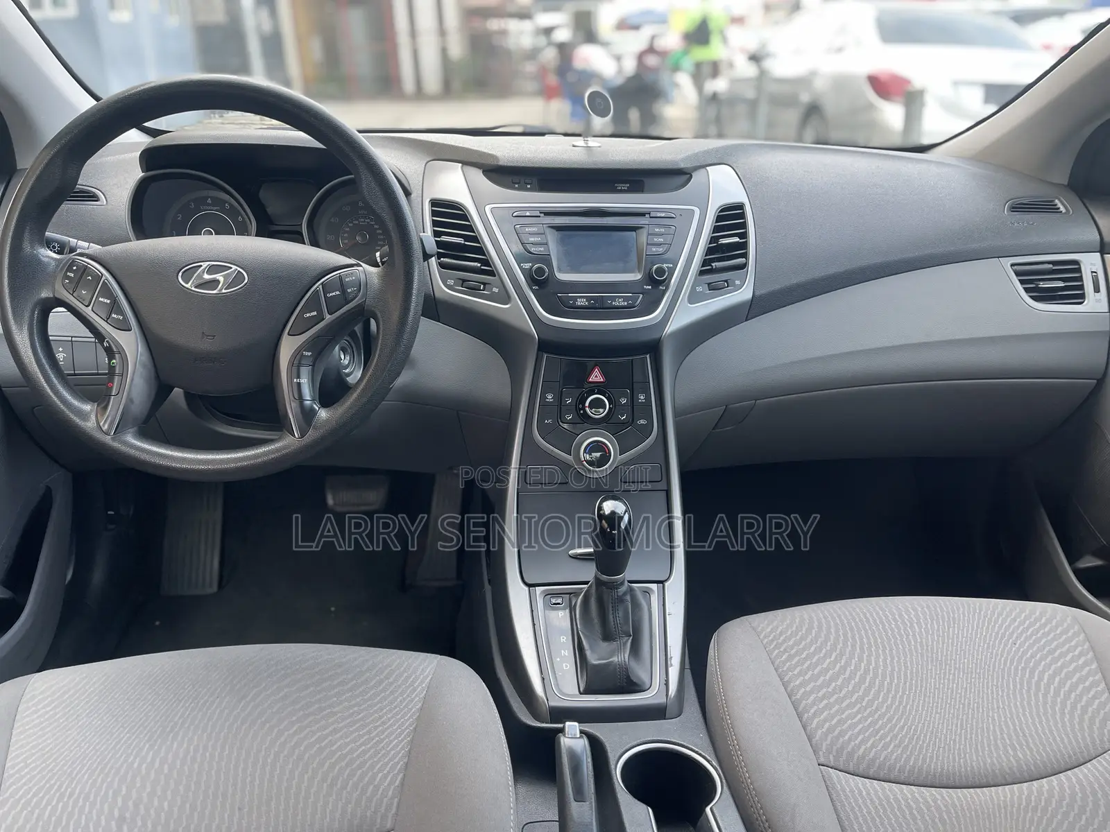 Hyundai Elantra SE Sedan FWD (1.8L 4cyl 6A) 2016 Gray