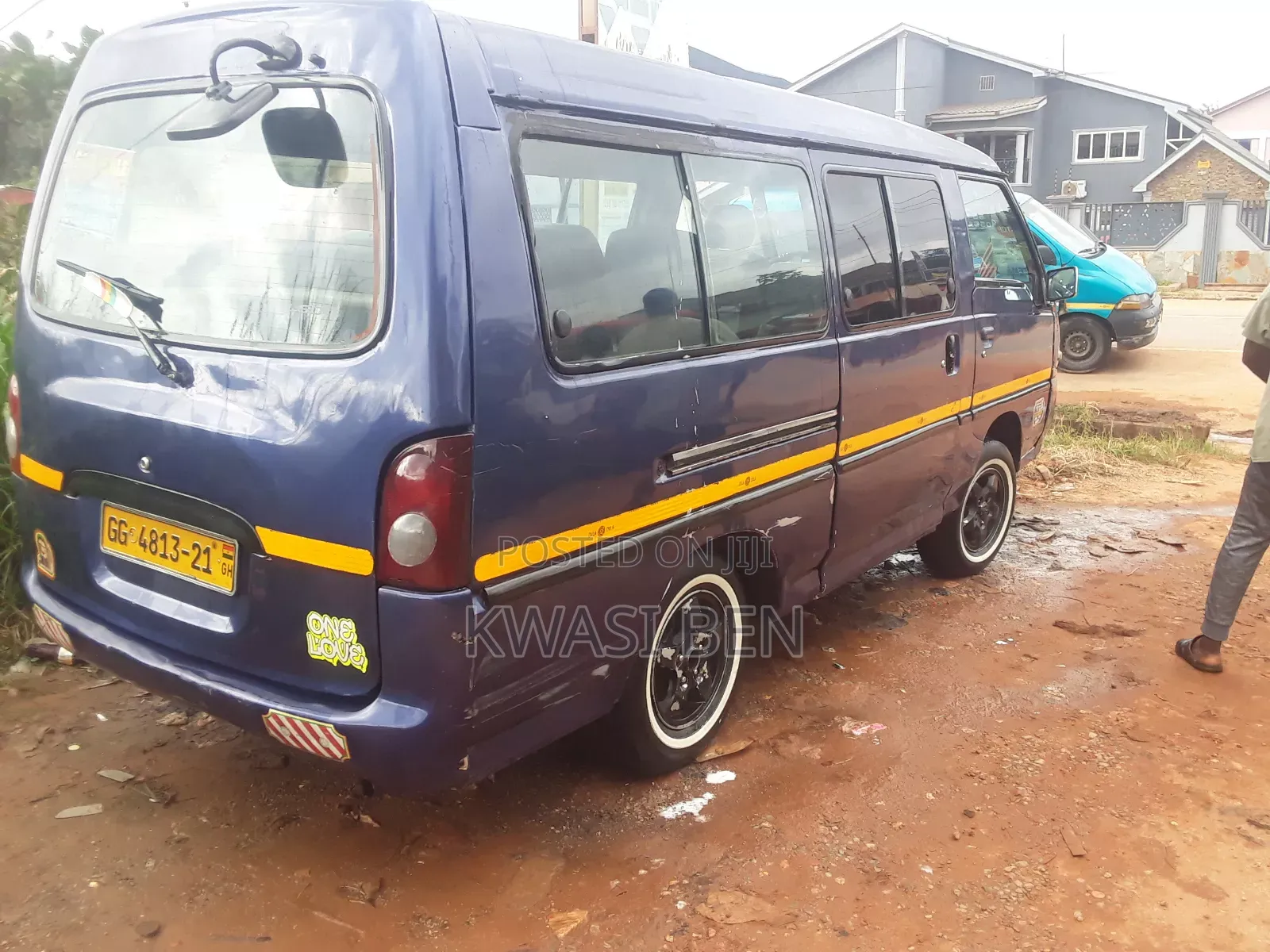 Hyundai H-100 2004 Blue