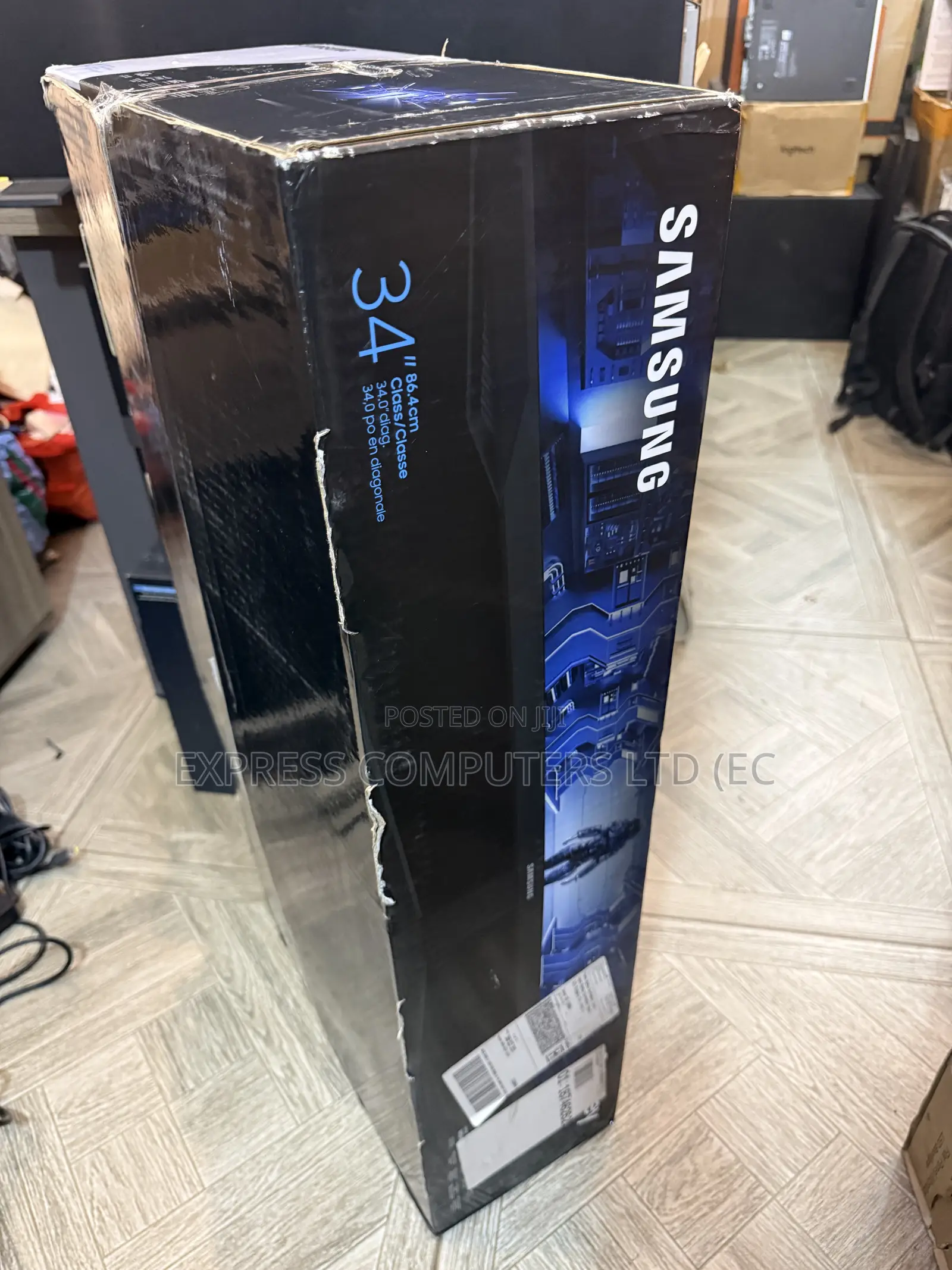 Samsung 34' Odyssey G5 Ultra-Wide Curved Gaming Monitor Screen,165Hz,