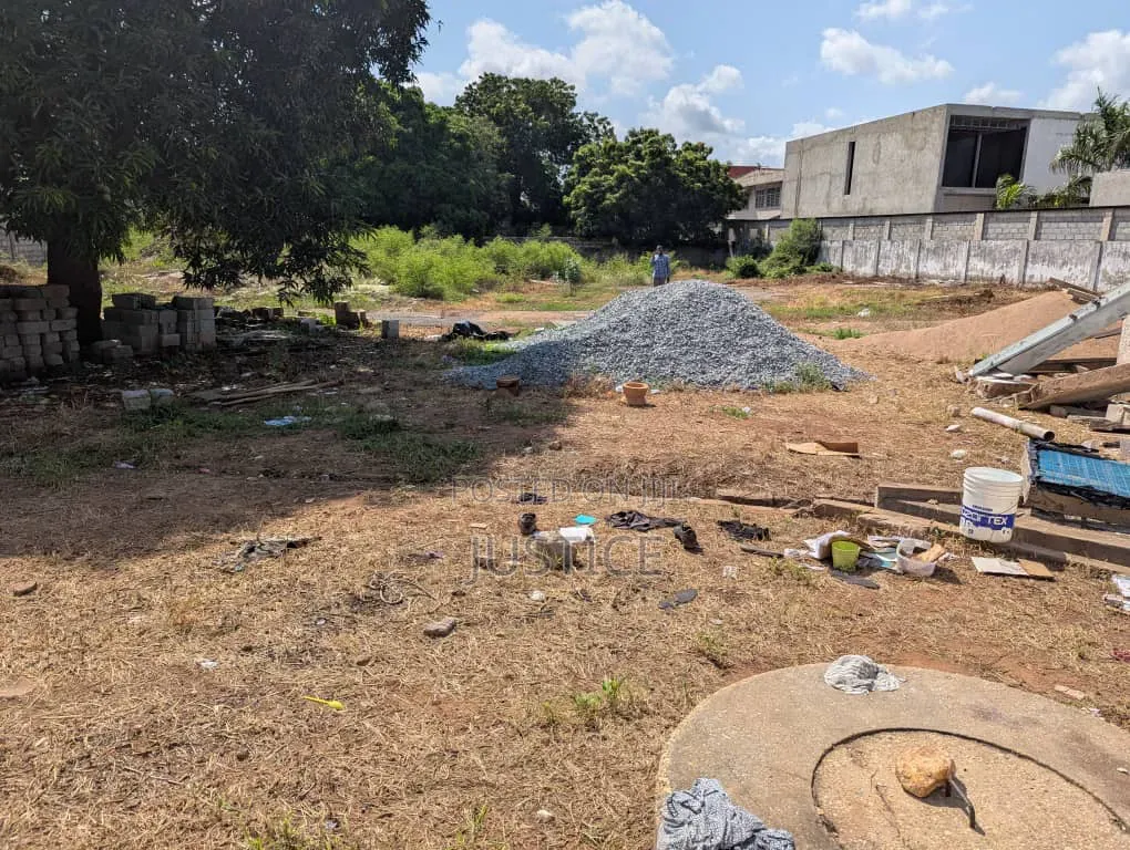 Strategic Located 0.48 Acre Land Cantonments