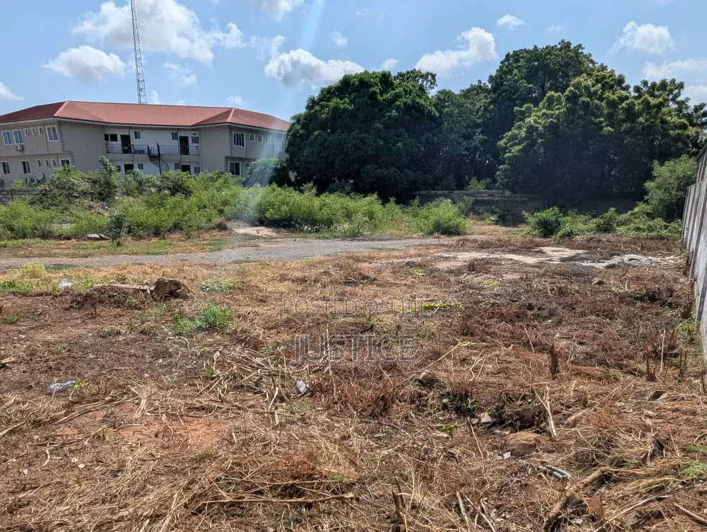 Strategic Located 0.48 Acre Land Cantonments