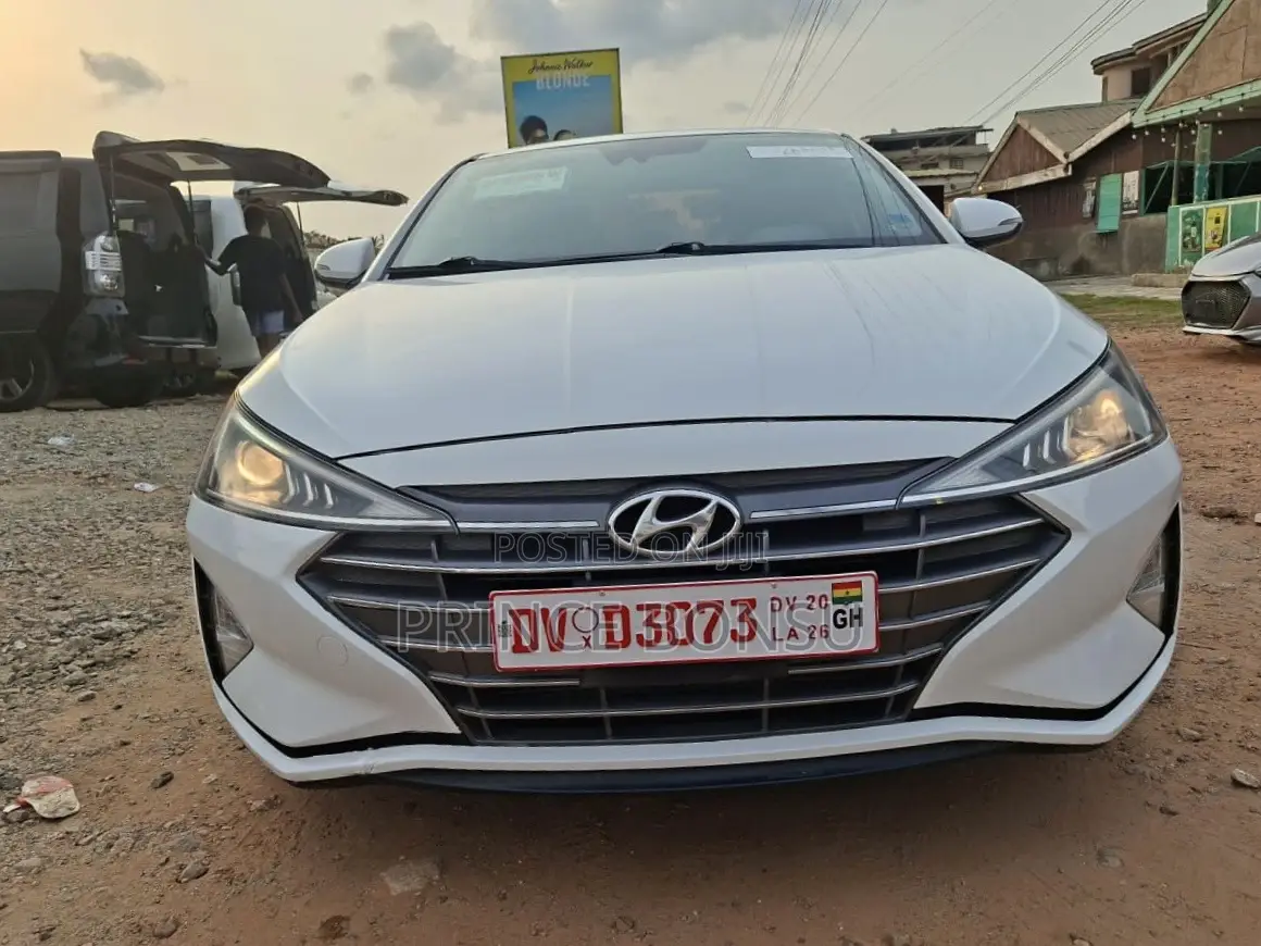Hyundai Elantra 2020 White