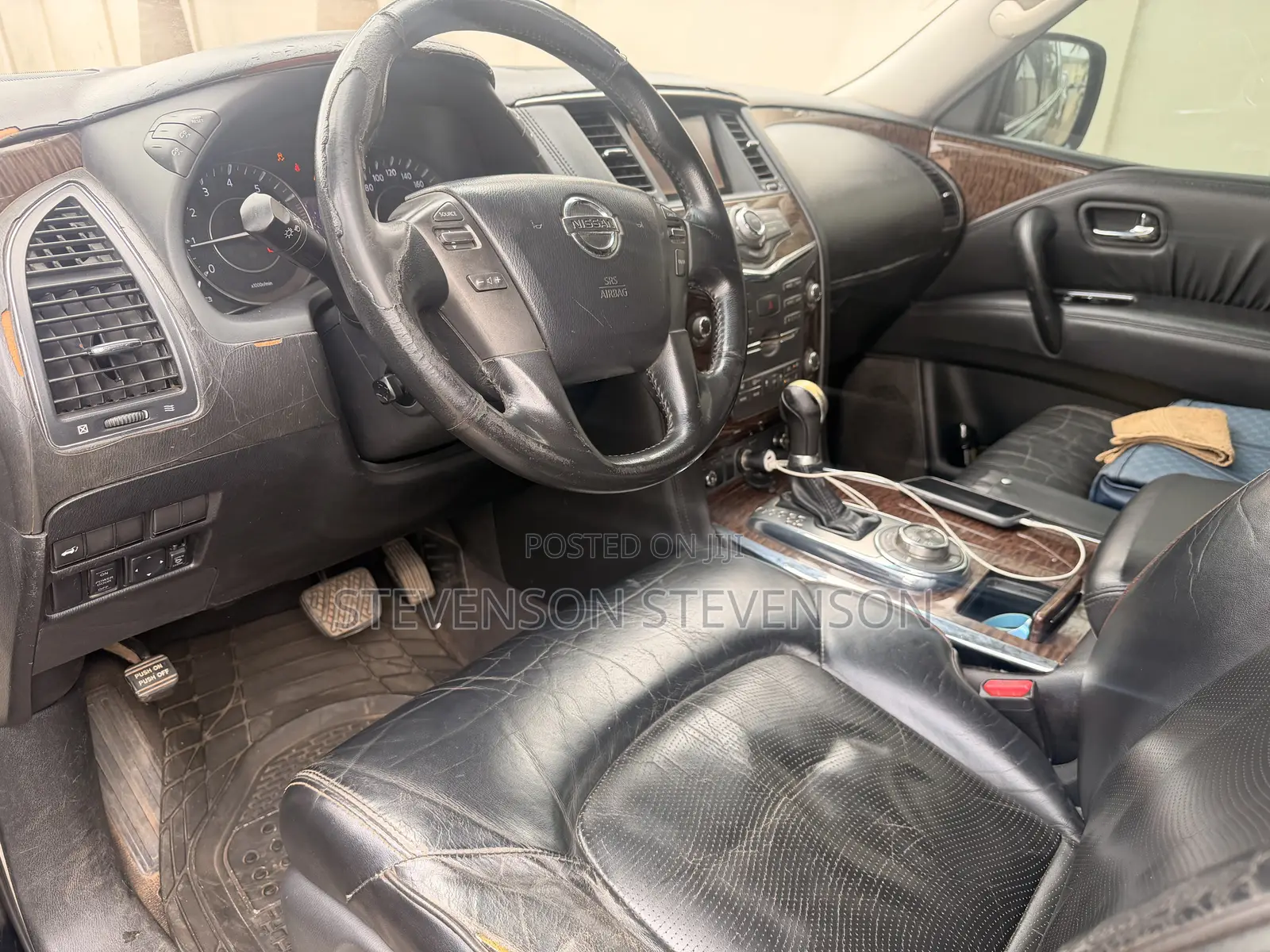 Nissan Patrol 4.5 2012 Black