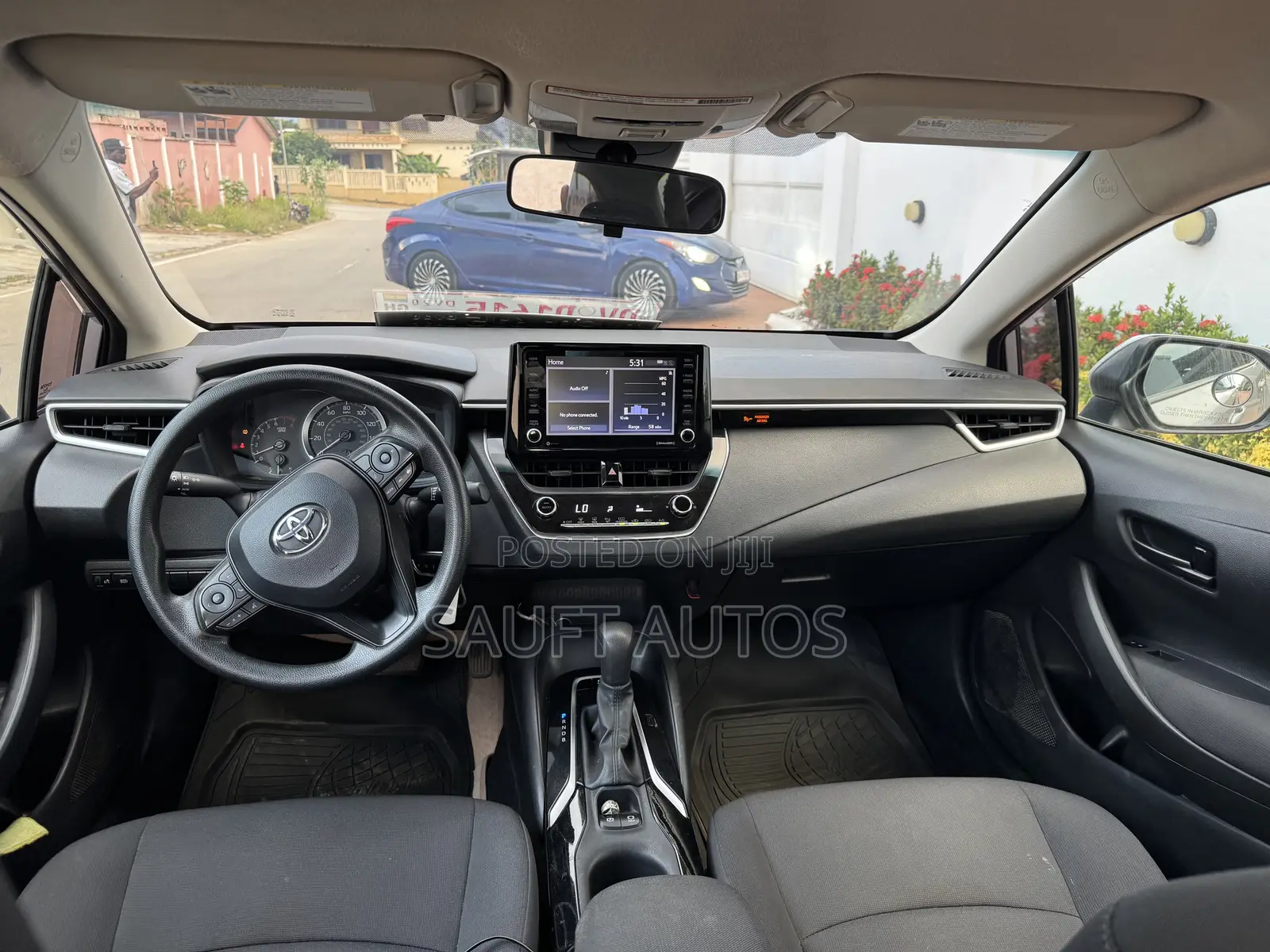 Toyota Corolla SE 2022 Silver