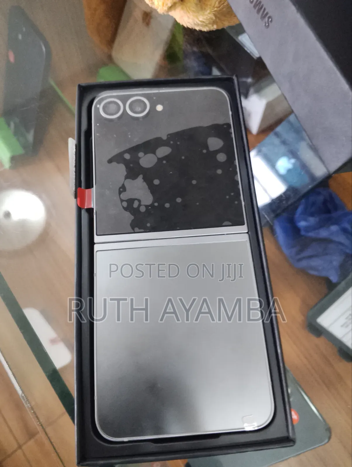 New Samsung Galaxy Z Flip6 256 GB Gray