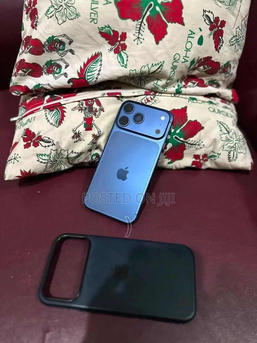 Apple iPhone 17 Pro Max 256 GB Blue