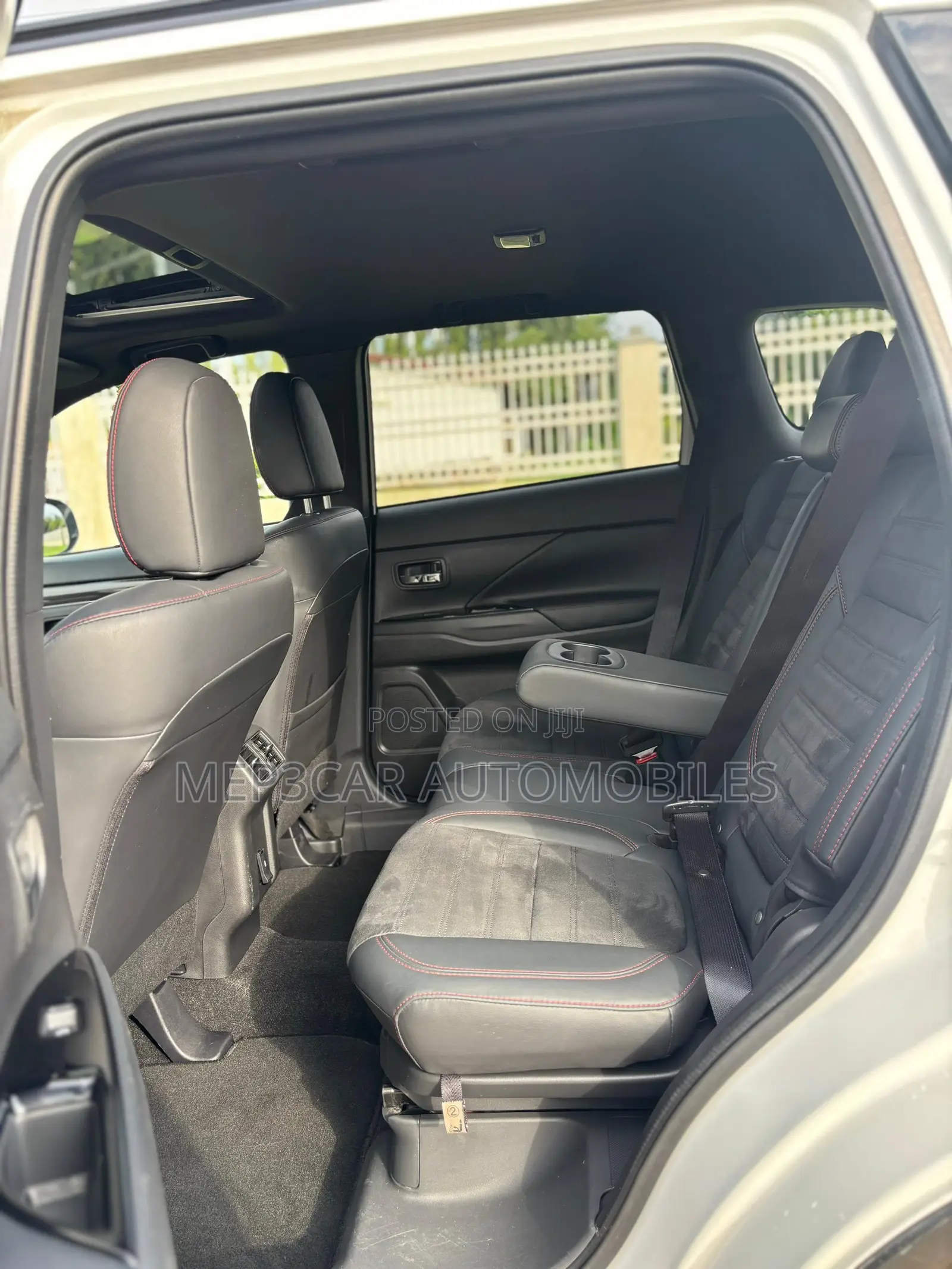 Mitsubishi Outlander 2020 White