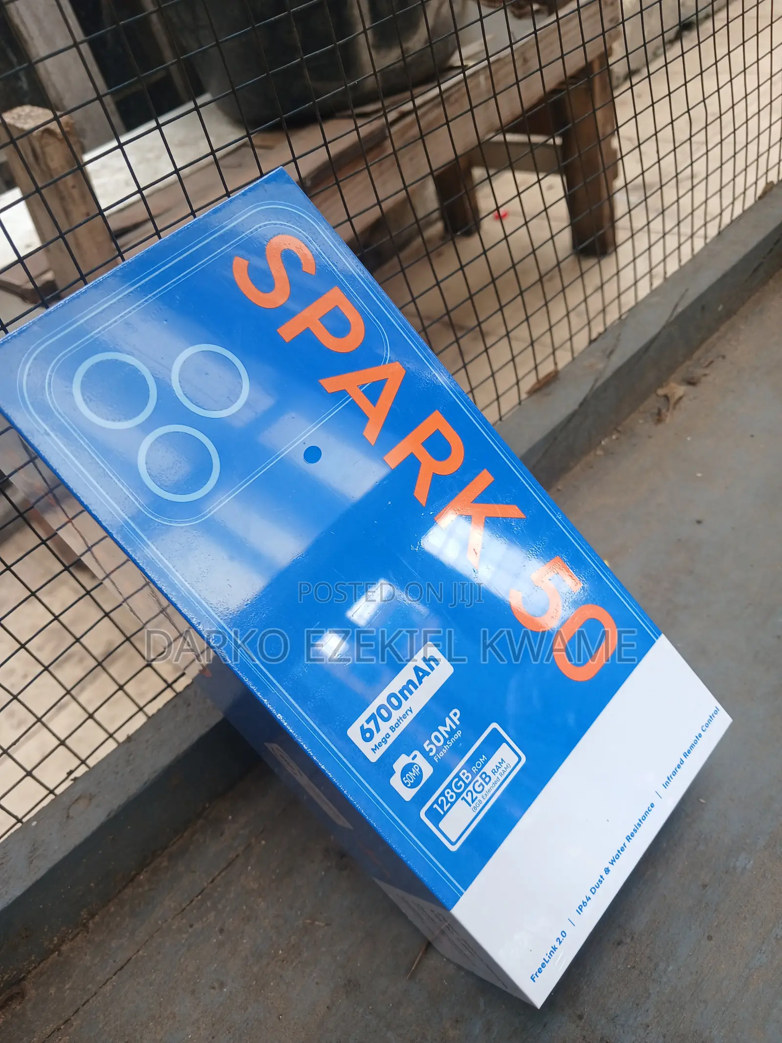 New Tecno Spark 50 128 GB Black