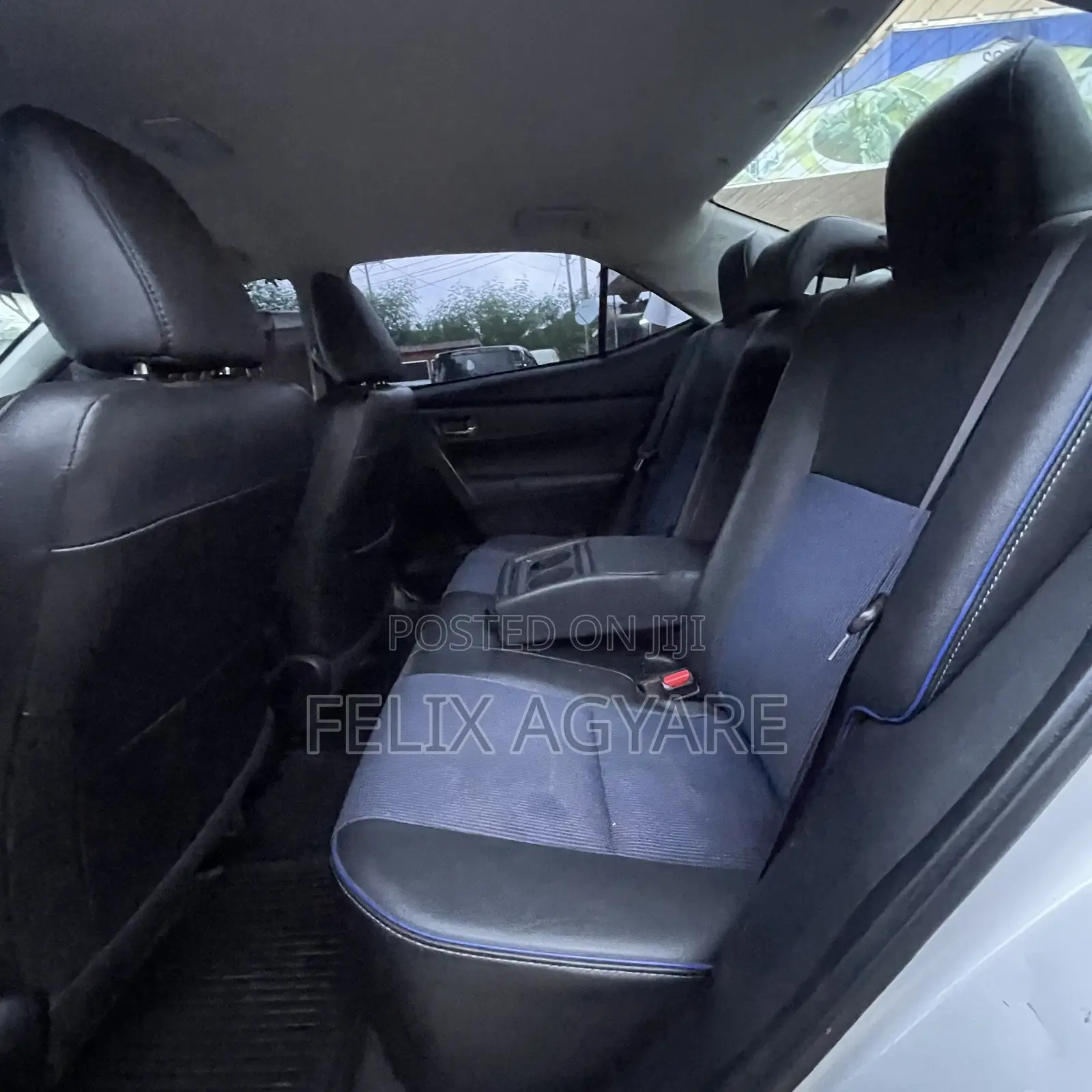 Toyota Corolla SE 4dr Sedan (1.8L 4cyl CVT) 2017 Silver