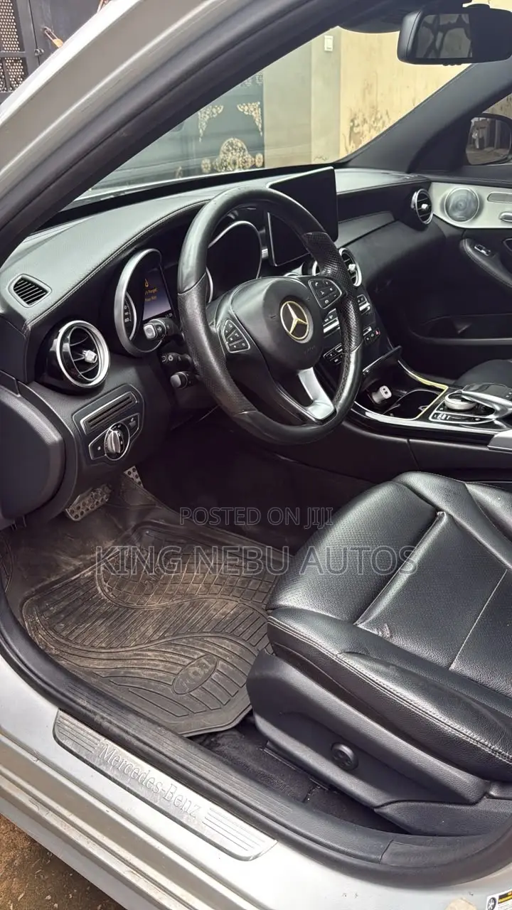 Mercedes-Benz C300 Sport 4Matic Sedan AWD (2.0L 4cyll 7A) 2016 Silver