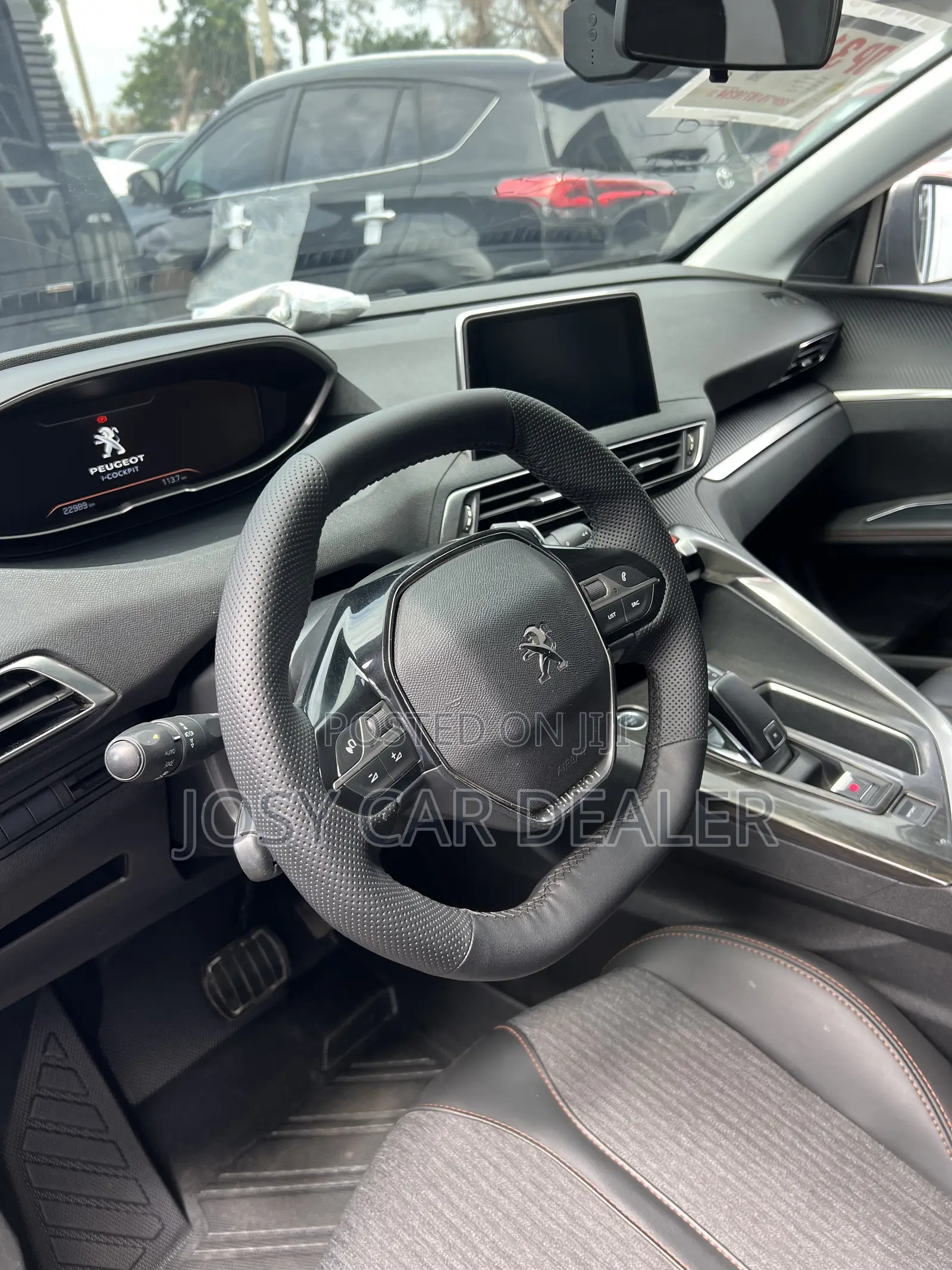 Peugeot 5008 1.6 BlueHDi 100 2018 Gray