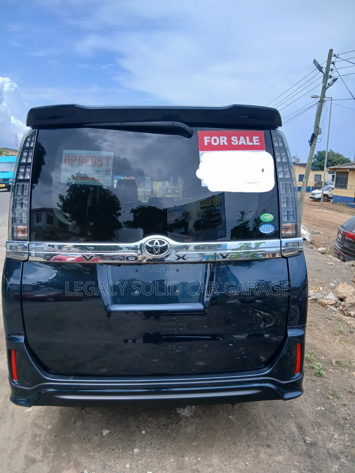 Toyota Voxy 2022 Black