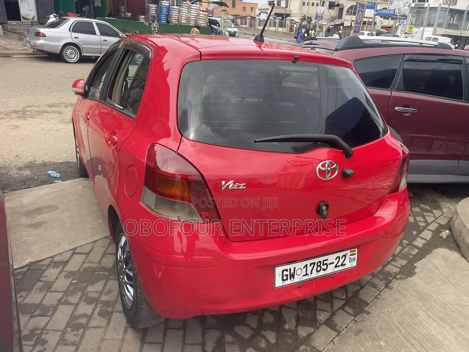 Toyota Vitz 1.3 FWD 5dr 2010 Red