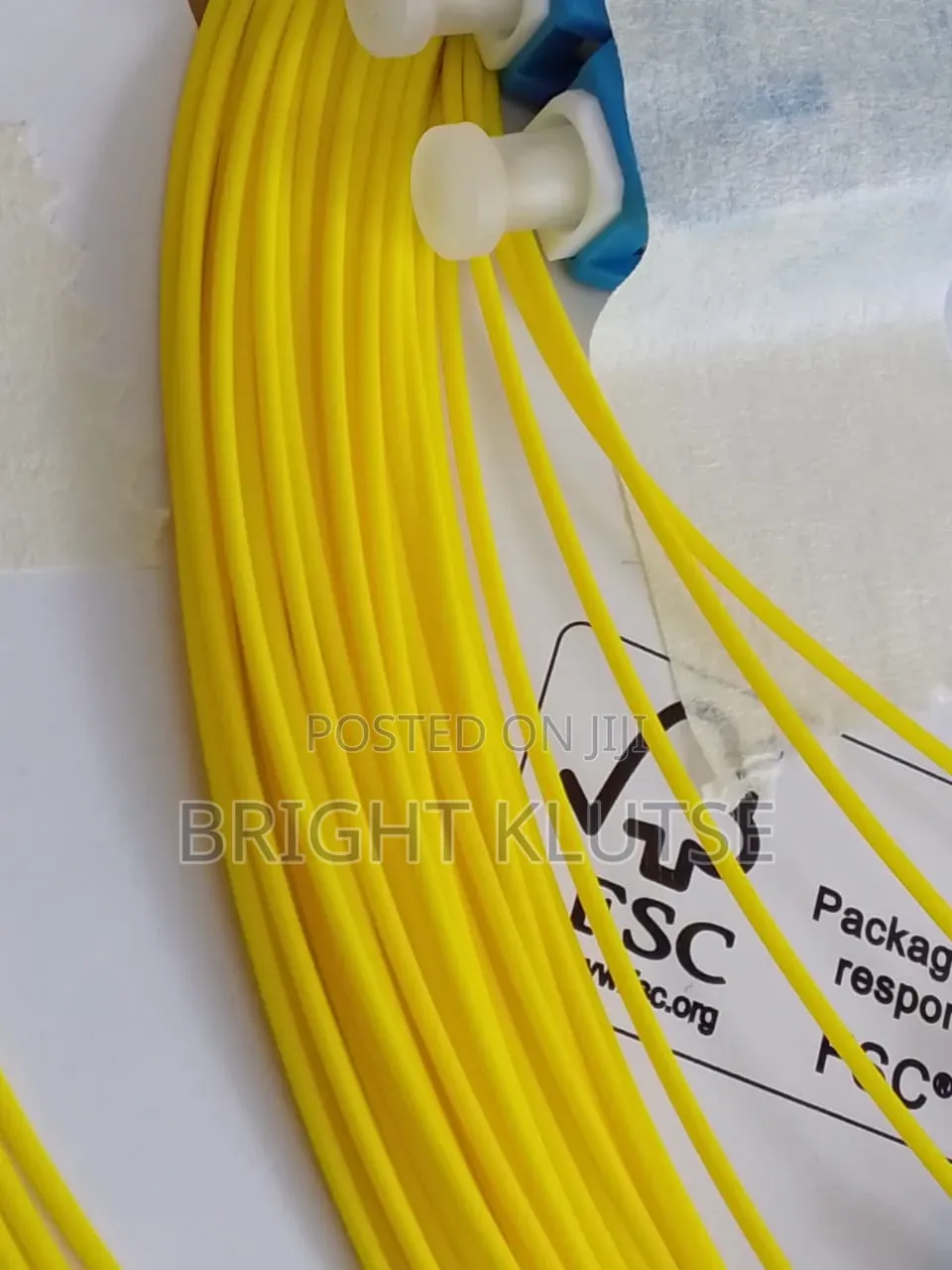 Excel Enbeam Fibre Pigtail Yellow 1m