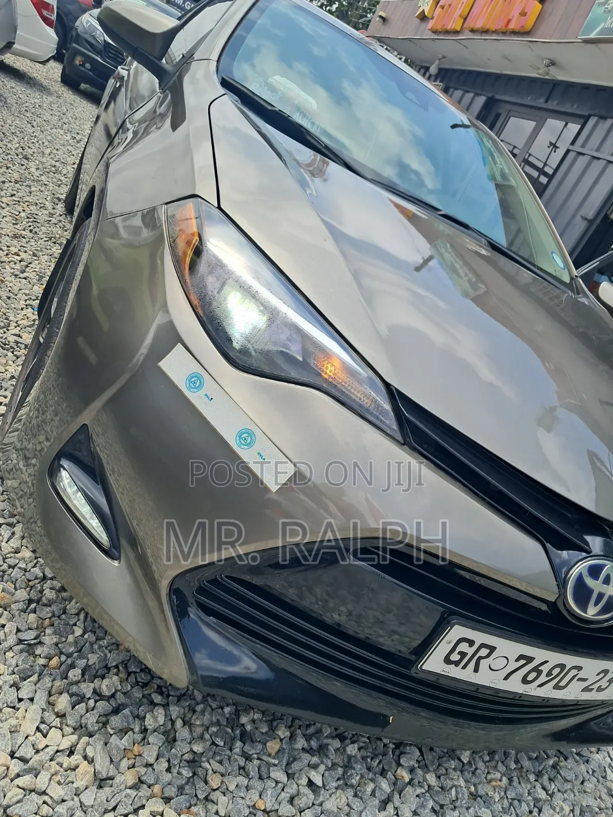 Toyota Corolla LE Eco (1.8L 4cyl 2A) 2019 Gray