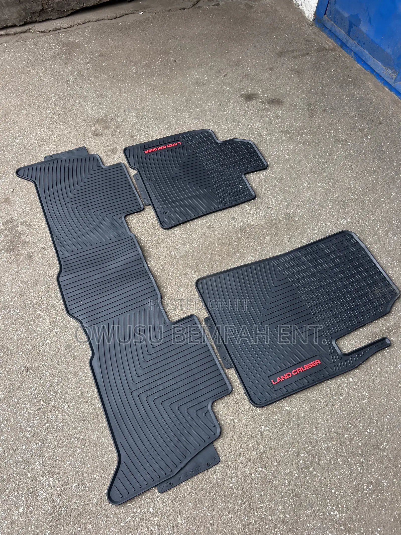 Land Cruiser 2017+ Floor Carpet