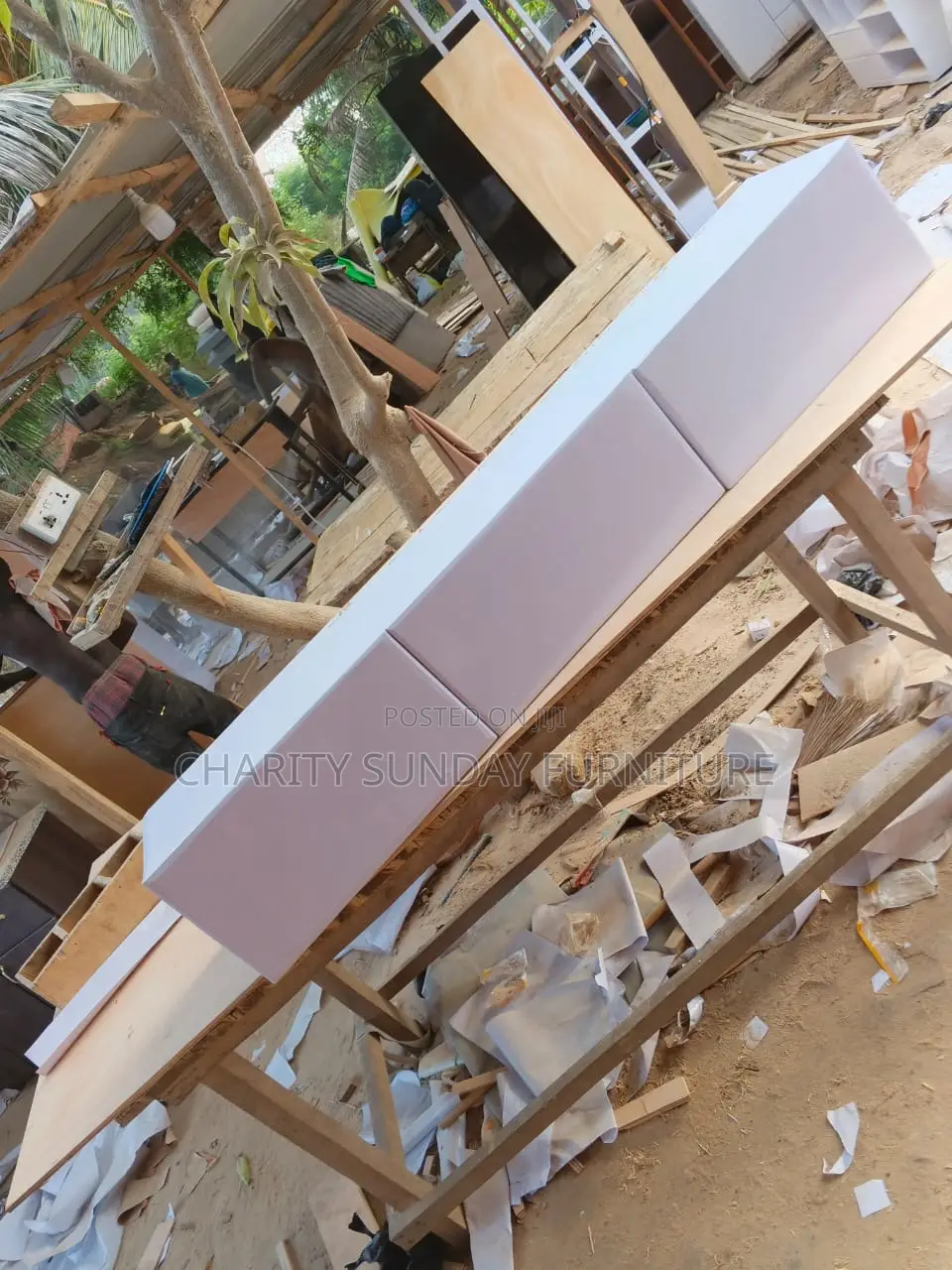 900 TV Stand Available in Different Sizes