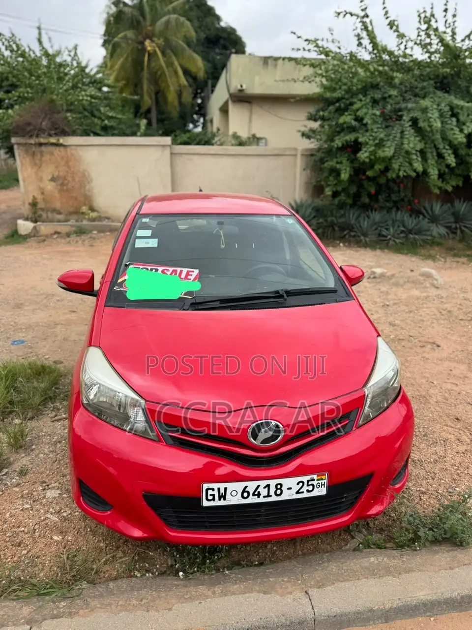 Toyota Vitz 2013 Red