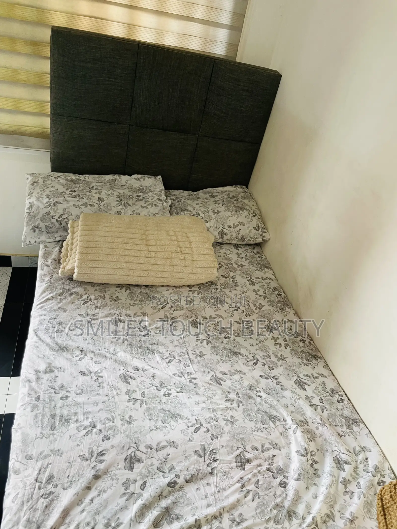 11⁄2 Size Bed for Sale