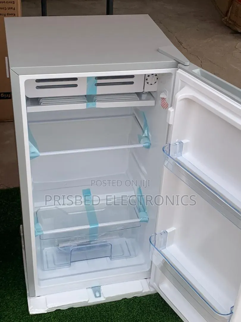 Oscar Durable Table Top Single Door Fridge 90 Litres