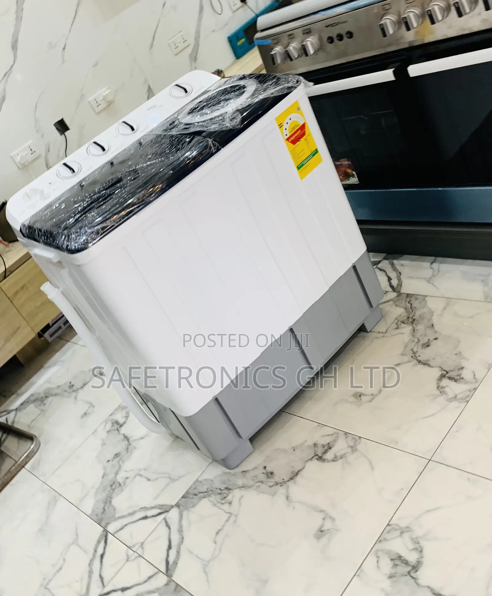 Accurate TCL 10.5KG Twin Tub (Semi-Automatic) Washing Machine (F211TT)