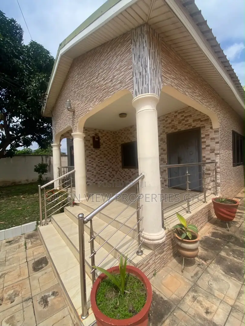 4bdrm House in Oyarifa for rent