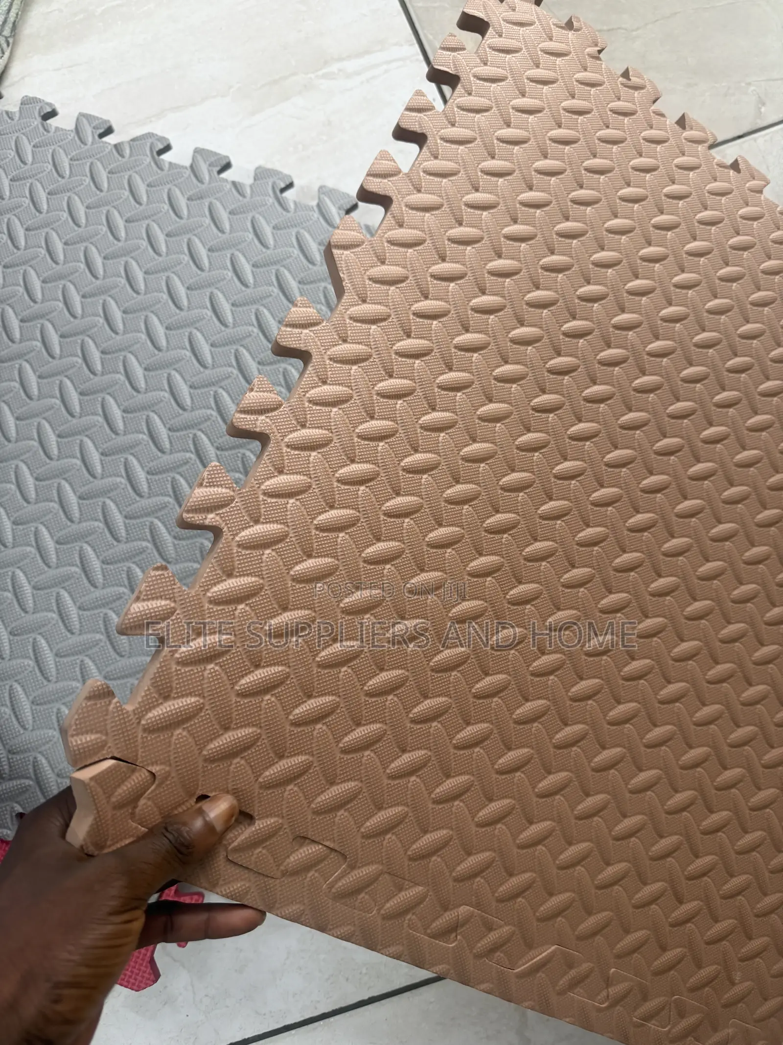 Puzzle Floor Mats/ Gym Mats (4pcs)