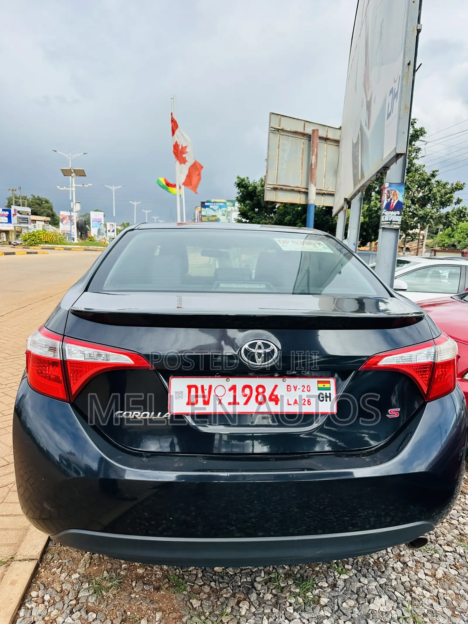 Toyota Corolla LE 4dr Sedan (1.8L 4cyl CVT) 2016 Black
