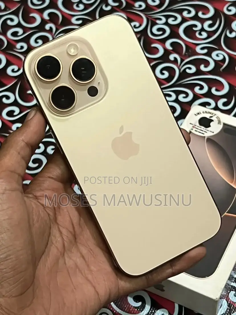 Apple iPhone 16 Pro Max 512 GB Gold