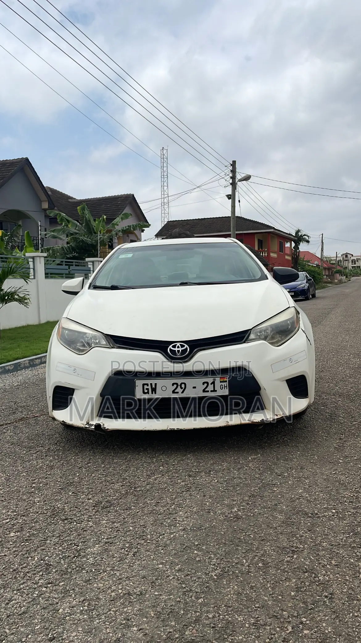Toyota Corolla LE 4dr Sedan (1.8L 4cyl CVT) 2014 White
