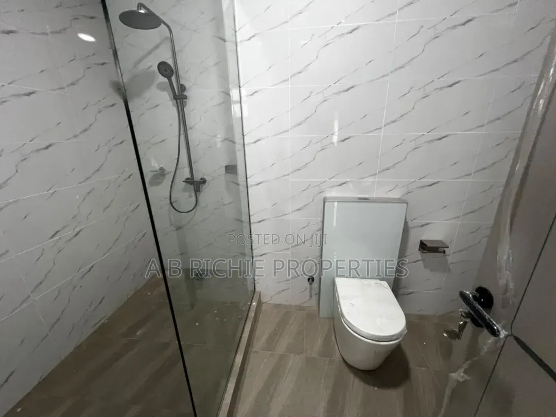 2bdrm Apartment in Ab Richie Properties, Police Station for rent